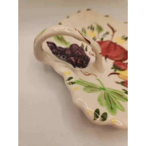 Blue Ridge Handpainted Southern Potteries 10" Leaf Shaped‎ Handled Plate Fruit - Picture 7 of 8